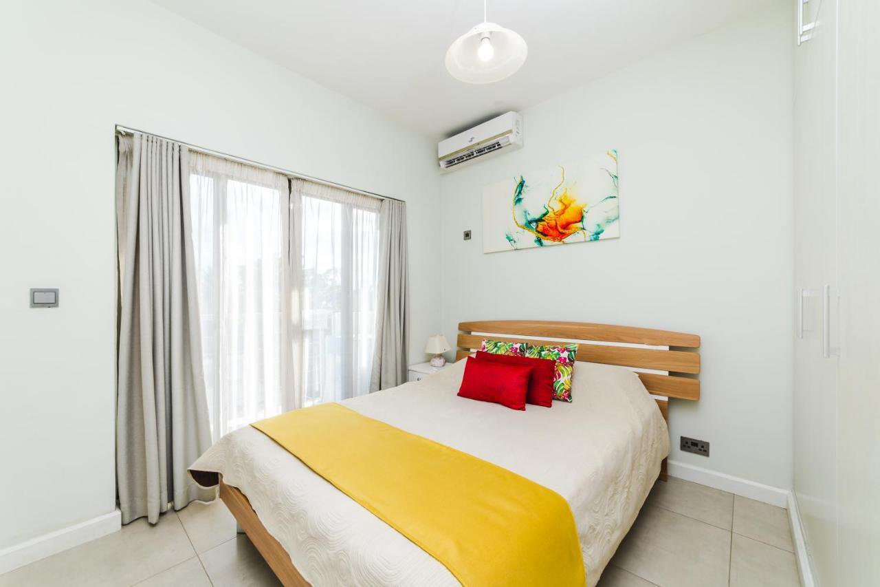 Beachcove Apartment 9 In Pereybere Pereybere Beach Εξωτερικό φωτογραφία
