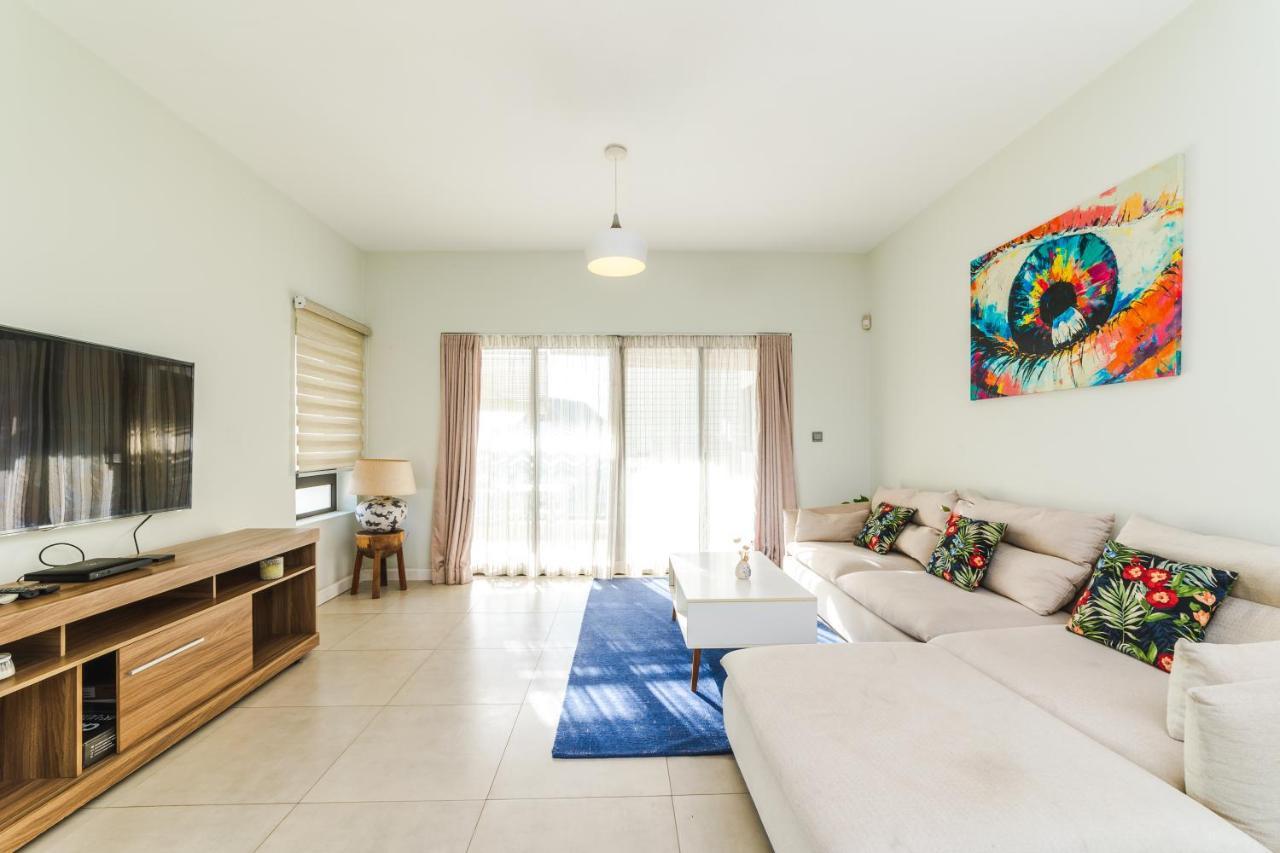 Beachcove Apartment 9 In Pereybere Pereybere Beach Εξωτερικό φωτογραφία