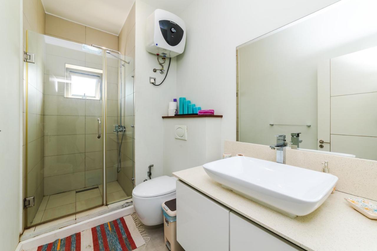 Beachcove Apartment 9 In Pereybere Pereybere Beach Εξωτερικό φωτογραφία