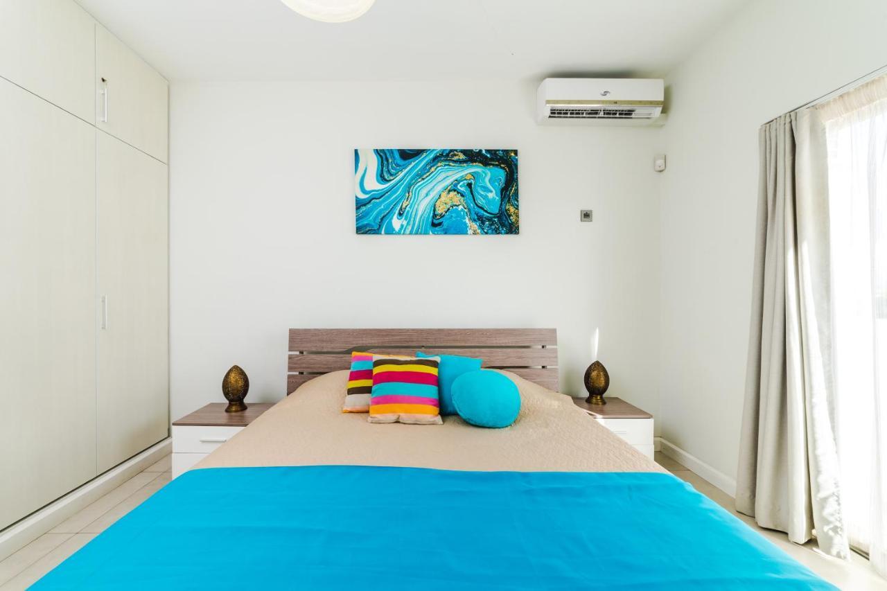 Beachcove Apartment 9 In Pereybere Pereybere Beach Εξωτερικό φωτογραφία